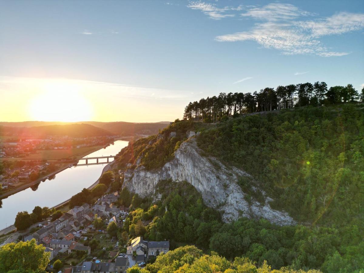 Aux Berges Du Bocq Βίλα Yvoir Εξωτερικό φωτογραφία